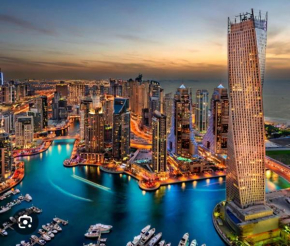Cayan Tower - Home Of Choice